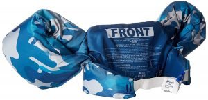 Stearns Kids Puddle Jumper Deluxe Life Jacket Great cheap toddler life jacket Stearns Kids Puddle Jumper Deluxe Life Jacket This is a wonderful life jacket that is type III Coast Guard approved. Very easy to put on your toddler and a great choice for pool or beach time with constant adult supervision. Not recommended for boating. Great for first swimmers. Your little ones will love wearing this life jacket with all the fun designs available. Click below for a full video review.